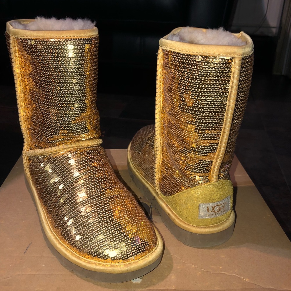 UGG Gold